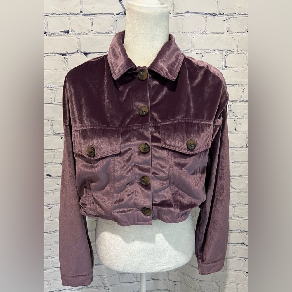 Fika the Brand Crop Purple Jacket Womens Medium